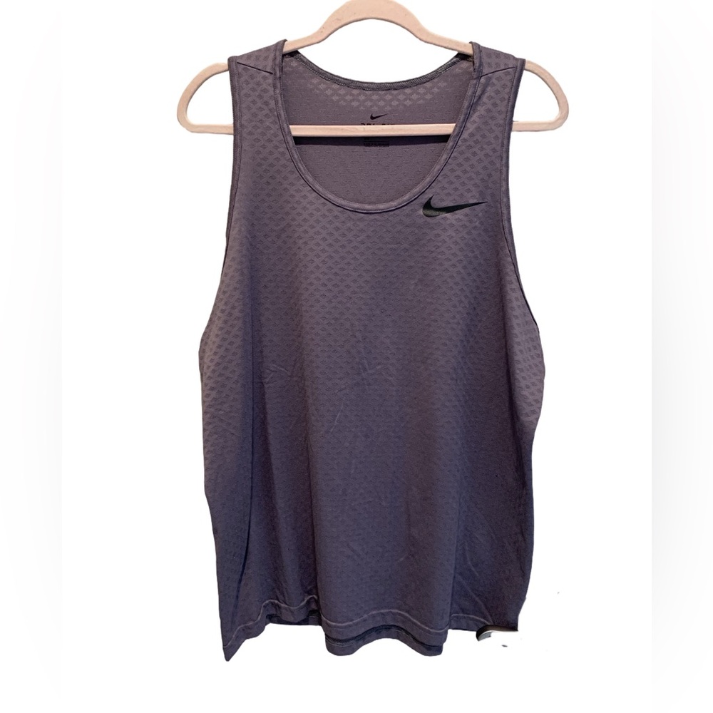 Nike Dri-Fit tank. Gray. Sleeveless. Size L.